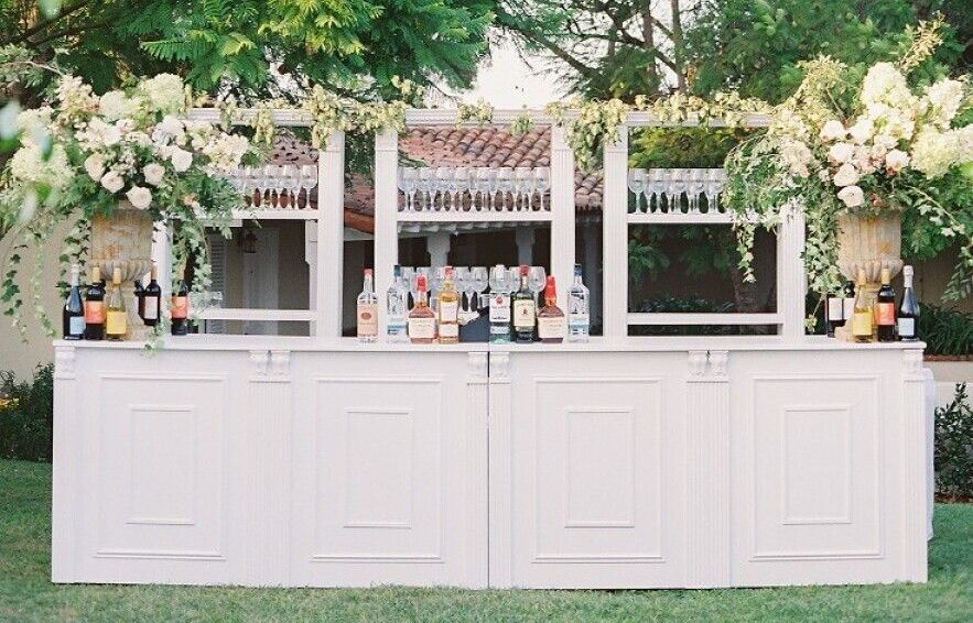 Open bar for a wedding reception